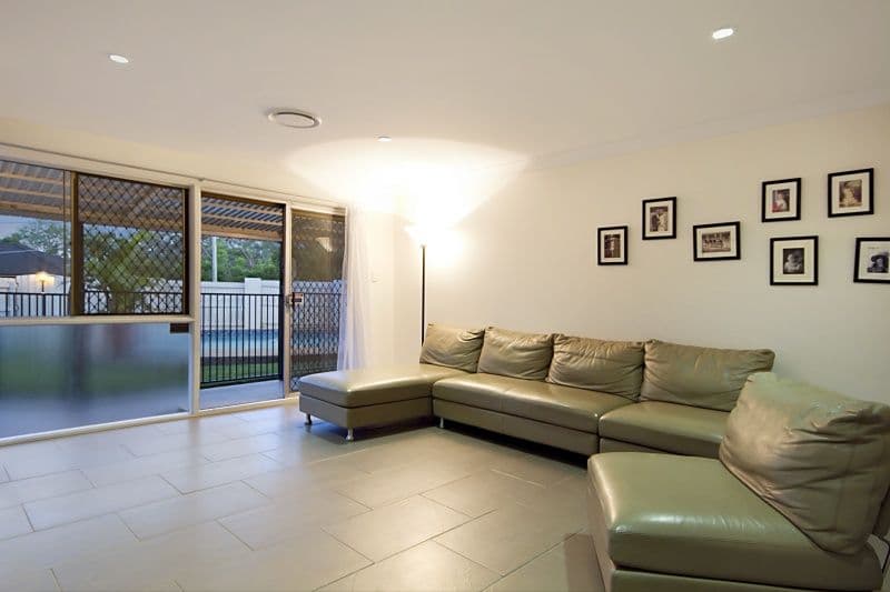 5 Strathburn Street, OXLEY QLD 4075, Oxley - Thumbnail 5