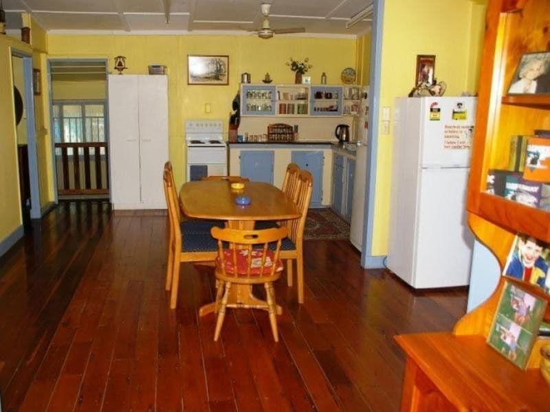 9 Mant Street, POINT VERNON QLD 4655, Point Vernon - Thumbnail 7