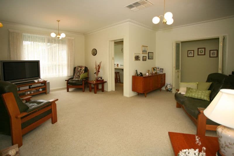 19 Dorset Street, GLEN WAVERLEY VIC 3150, Glen Waverley - Thumbnail 4