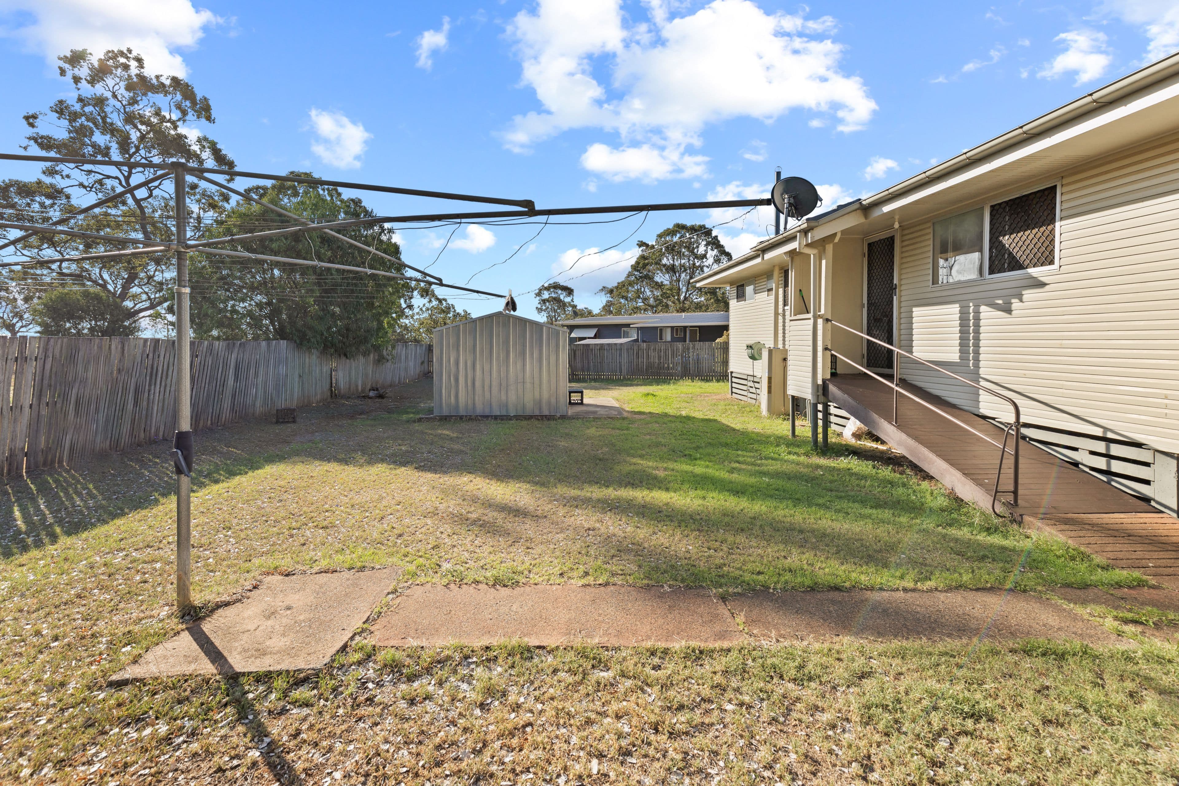 37 Milligan Street, Oakey QLD 4401, Oakey - Thumbnail 4