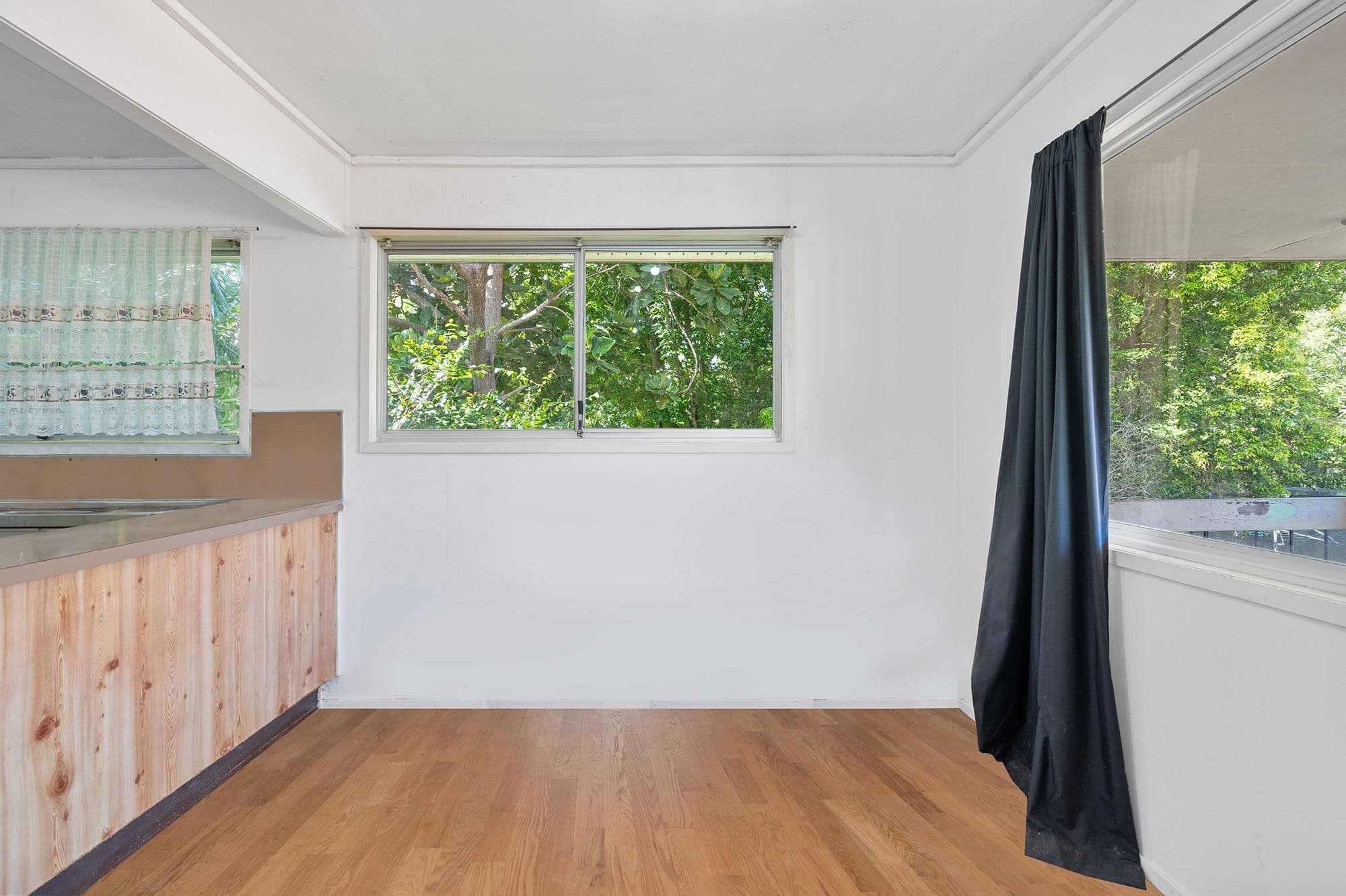 28 Omar Street, Woodridge QLD 4114, Woodridge - Thumbnail 4