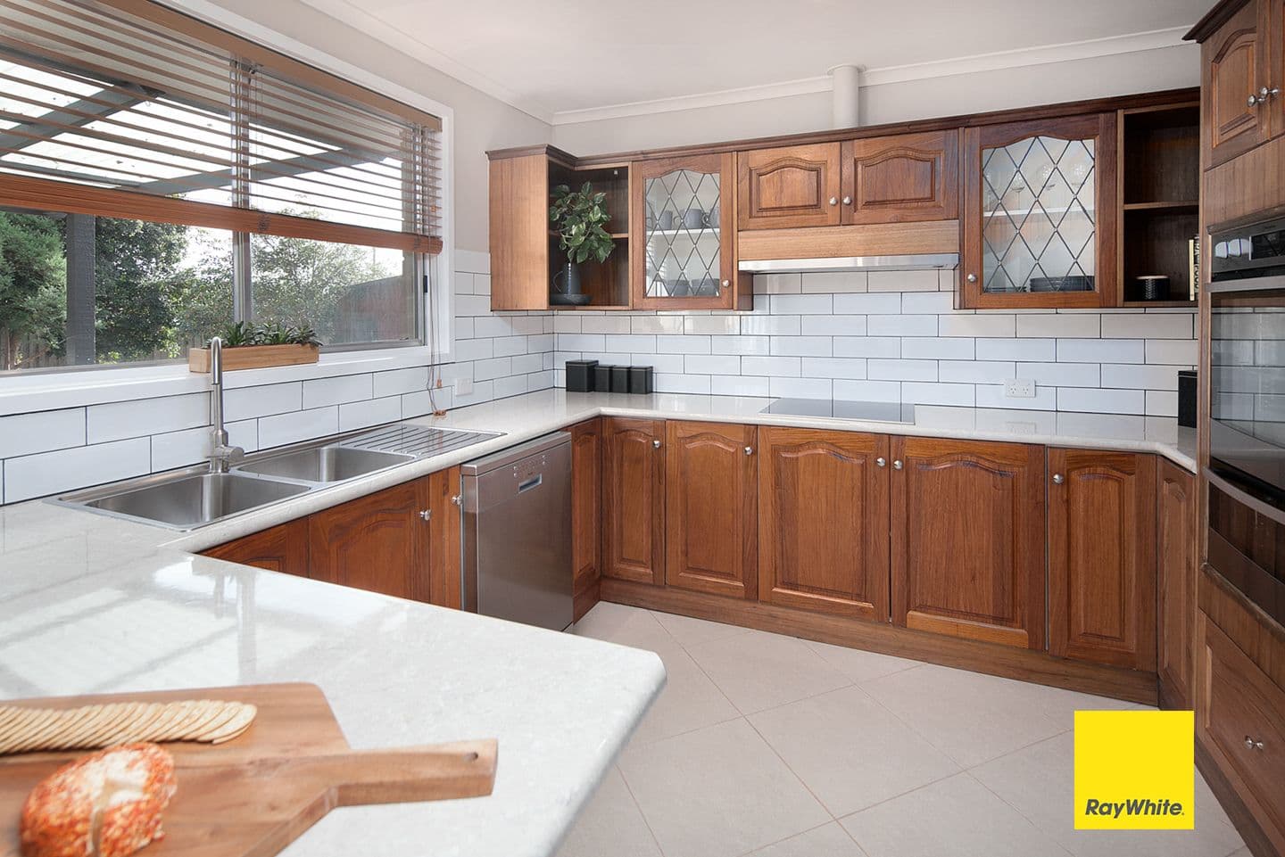 12 Susan Court, Cranbourne VIC 3977, Cranbourne - Thumbnail 4