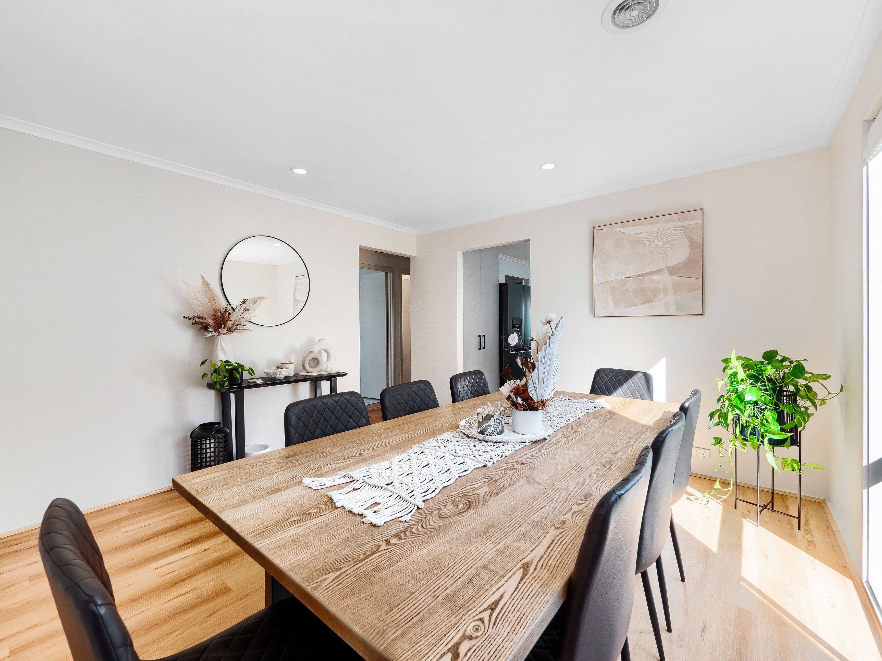 11 Tyndall Street, Cranbourne East VIC 3977, Cranbourne East - Thumbnail 6