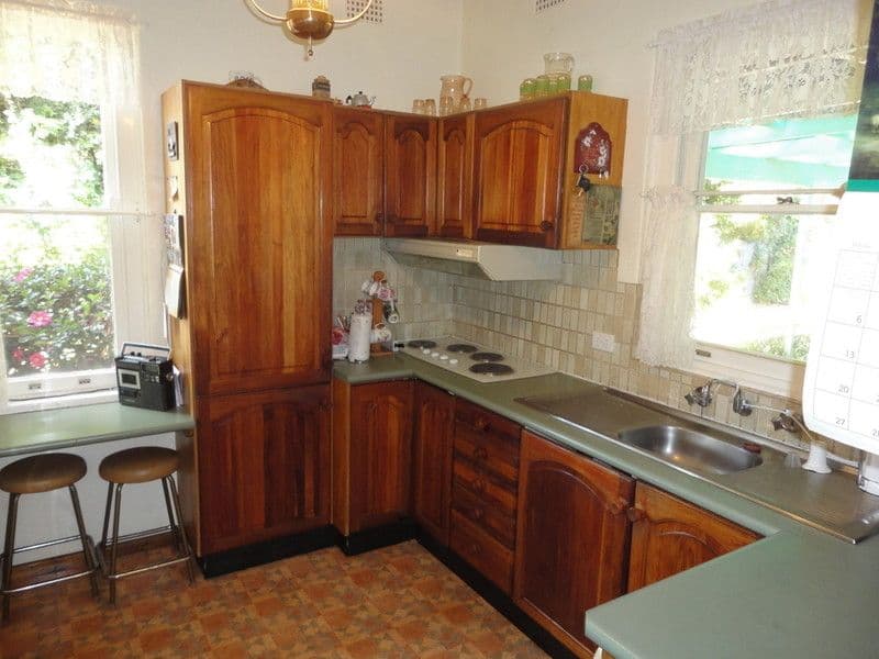 148 Victoria Street, TEMORA NSW 2666, Temora - Thumbnail 2