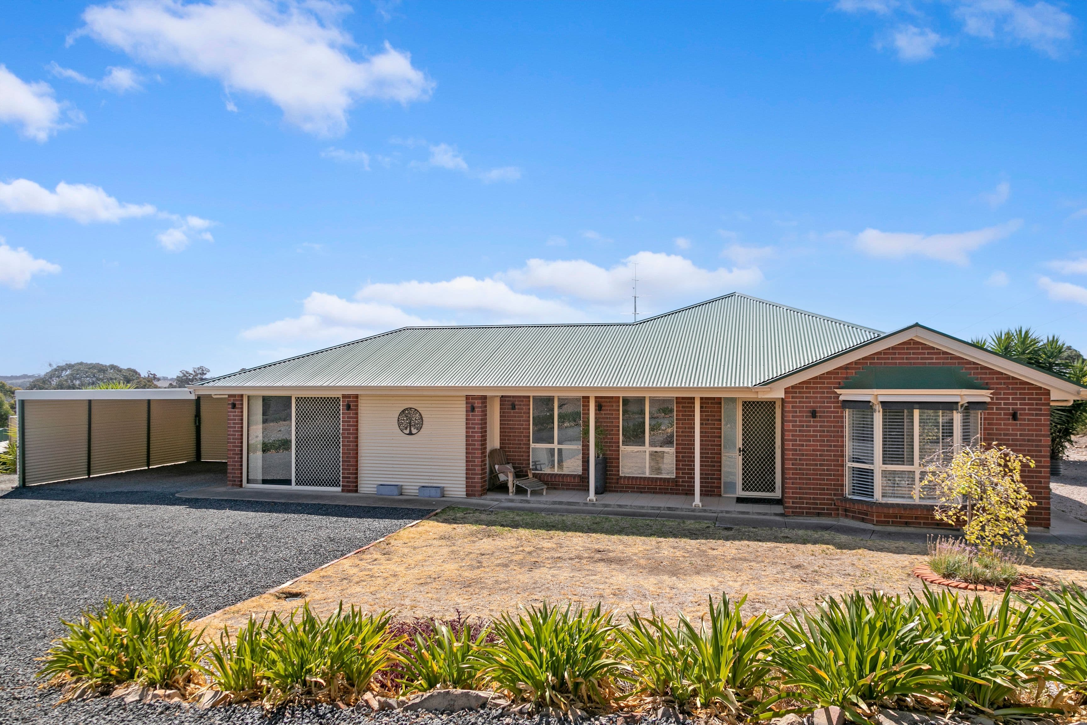 129 Norman Drive, Clare SA 5453, Clare - Thumbnail 2