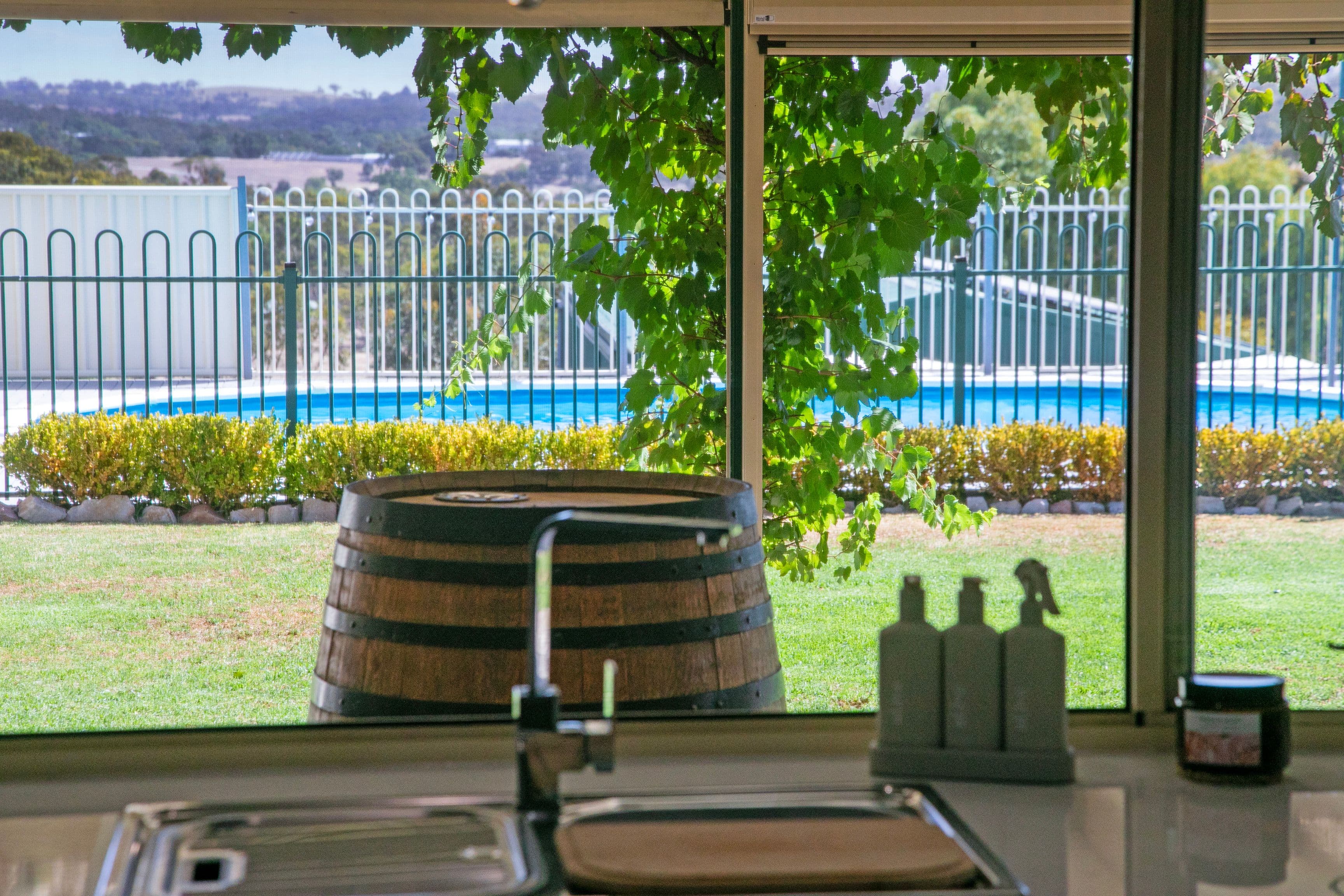 129 Norman Drive, Clare SA 5453, Clare - Thumbnail 6