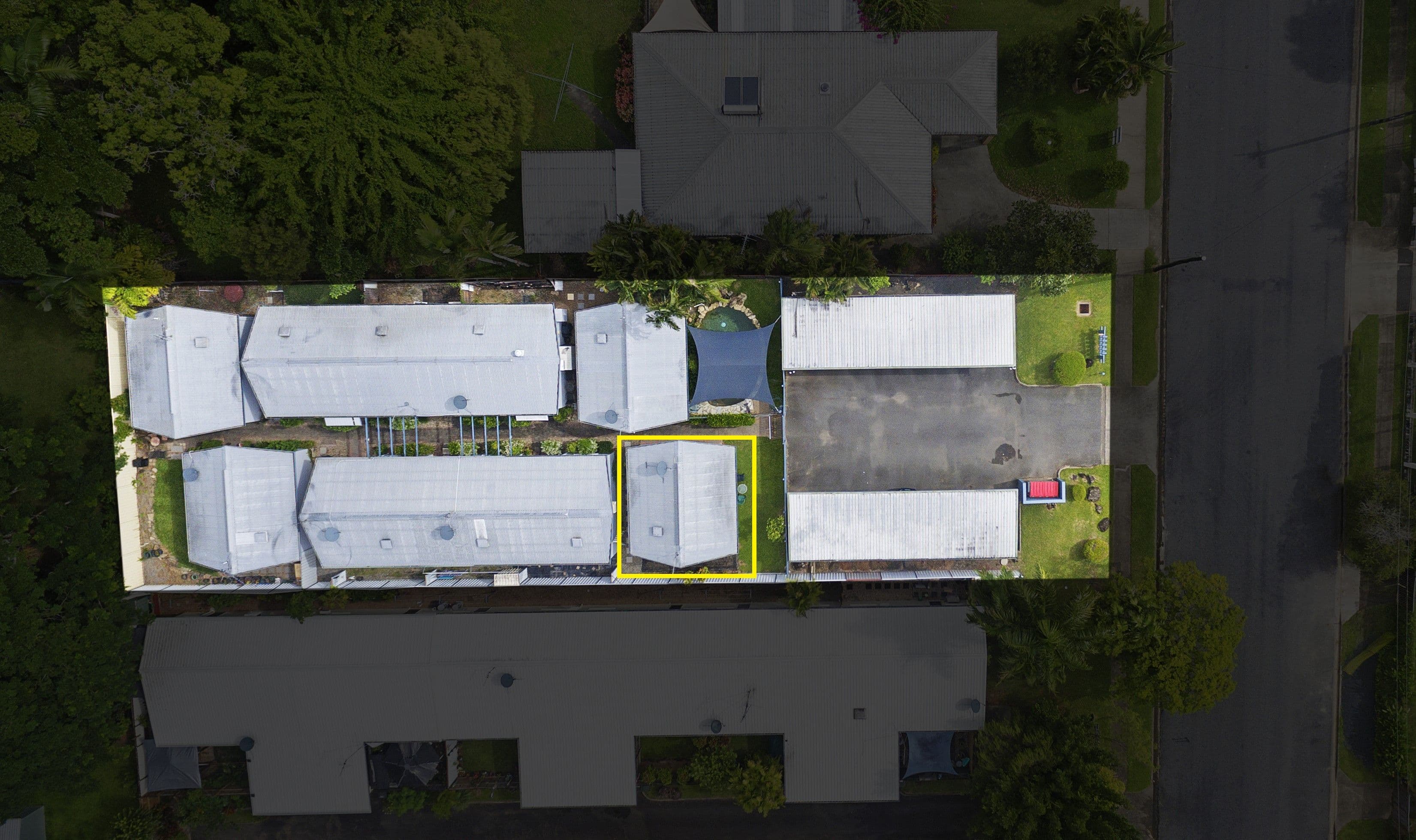 485 McCoombe Street, Mooroobool QLD 4870, Mooroobool - Thumbnail 7