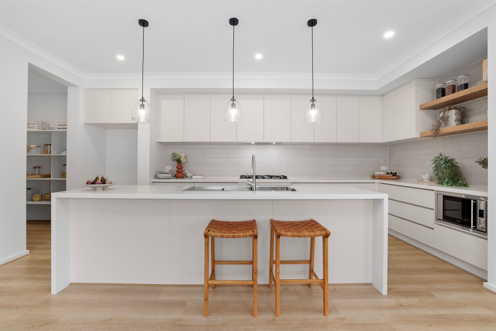 39 O'Connor Avenue, Clyde North VIC 3978, Clyde North - Thumbnail 3