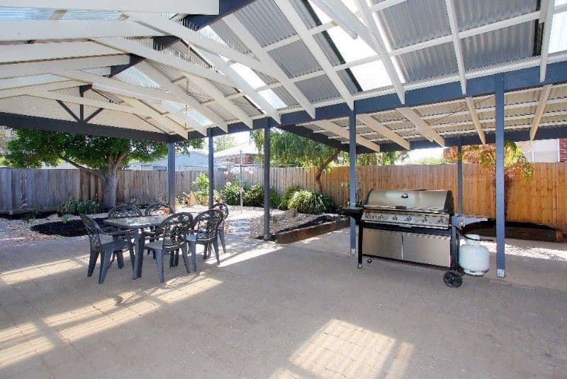14 Winter Court, MILL PARK VIC 3082, Mill Park - Thumbnail 2