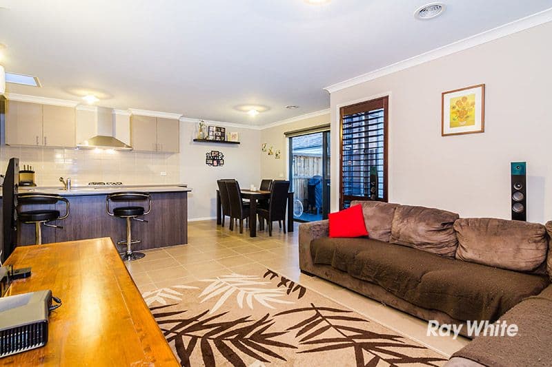 4 Olida Grove, Lyndhurst VIC 3975, Lyndhurst - Thumbnail 2