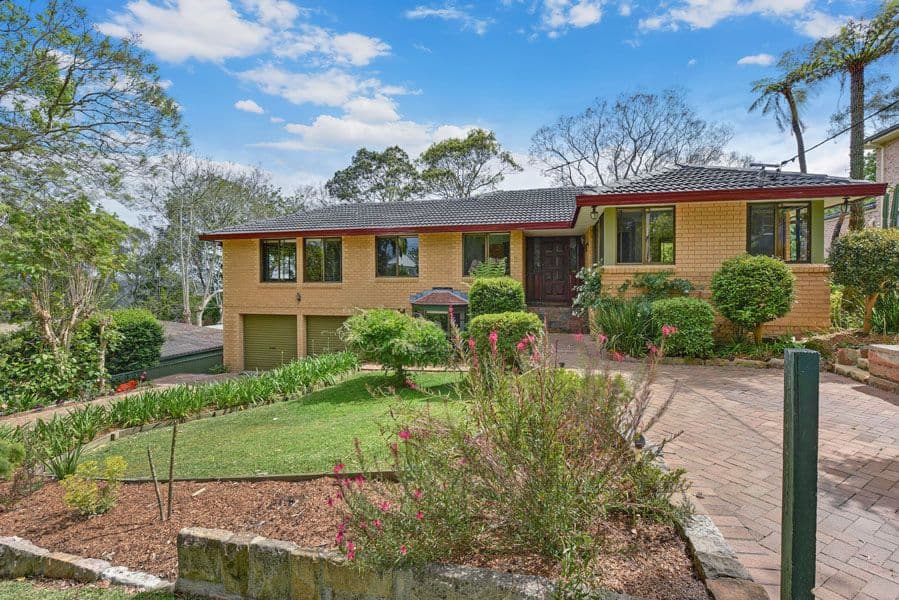 2 Bushlands Place, Hornsby Heights - Image 1