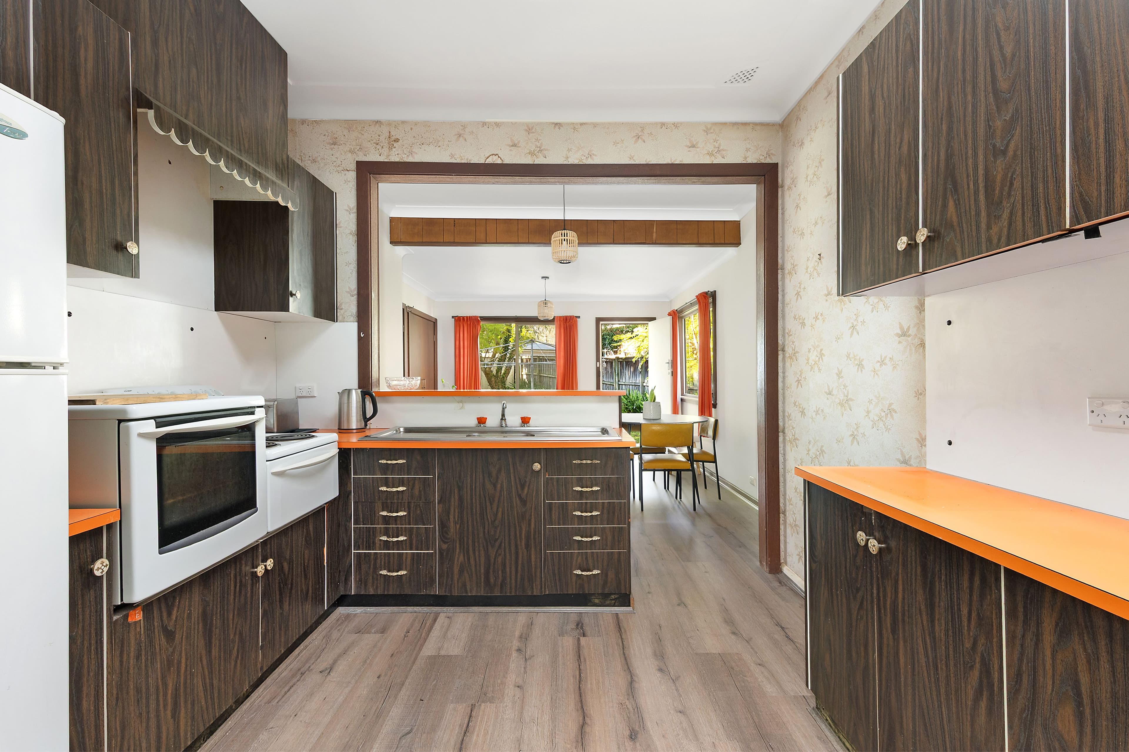2 Woodbine Avenue, Normanhurst NSW 2076, Normanhurst - Thumbnail 3