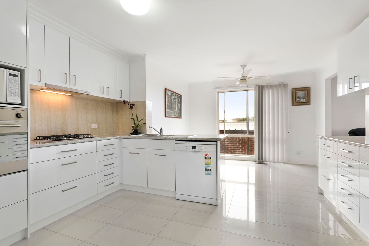 48 French Street, Noble Park VIC 3174, Noble Park - Thumbnail 2