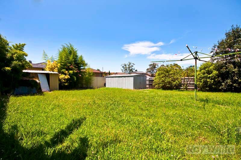 5 Burramy Close, BOSSLEY PARK NSW 2176, Bossley Park - Thumbnail 6