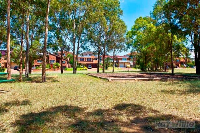 5 Burramy Close, BOSSLEY PARK NSW 2176, Bossley Park - Thumbnail 7