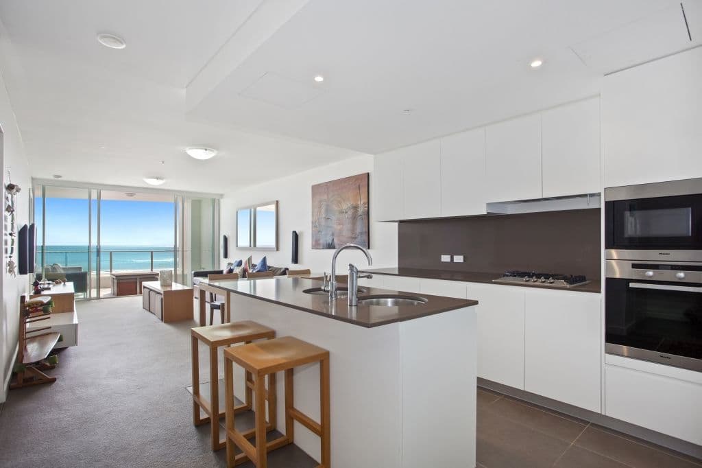 2 Creek Street 'Kirra Surf', Kirra QLD 4225, Kirra - Thumbnail 5