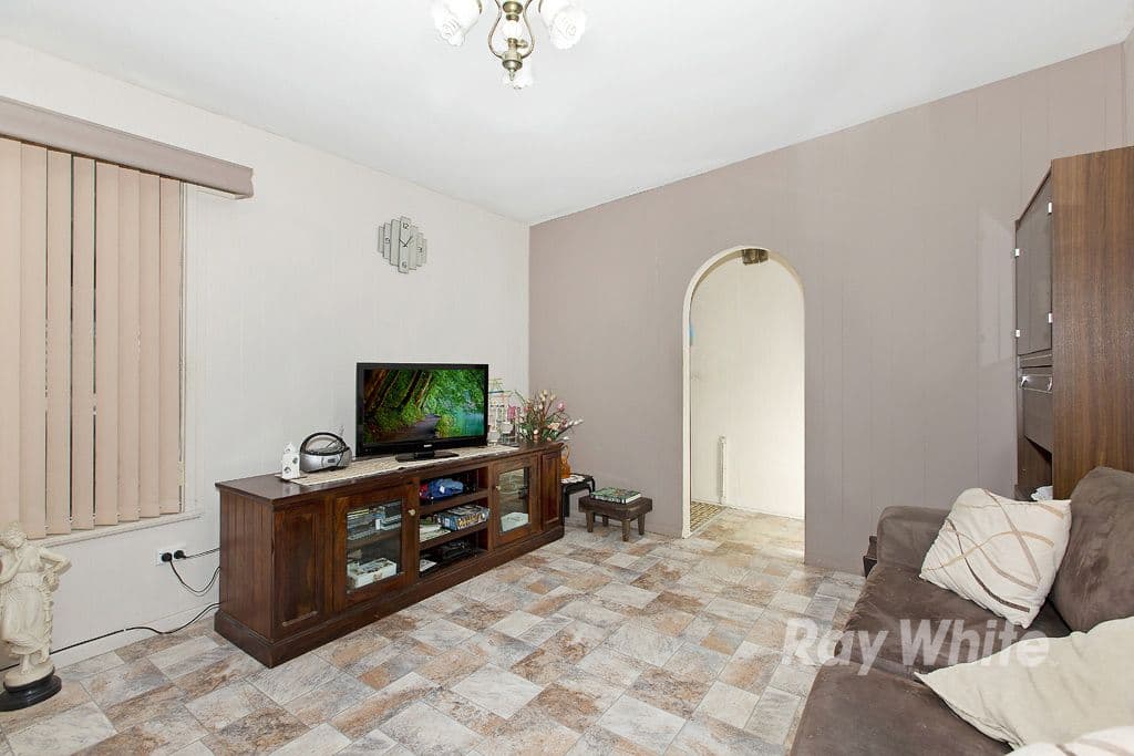 17 Prince Street, Fennell Bay - Thumbnail 5