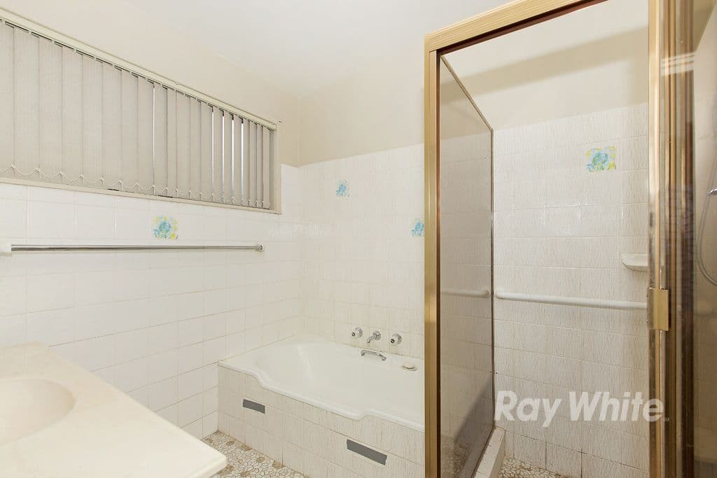 17 Prince Street, Fennell Bay - Thumbnail 7