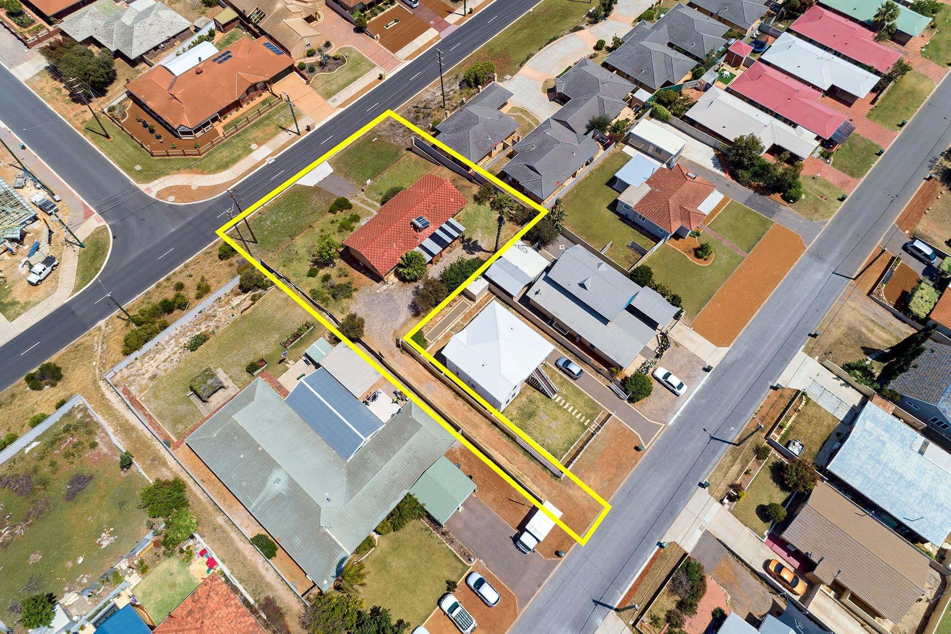 33 Eastern Road, Geraldton WA 6530, Geraldton - Image 1
