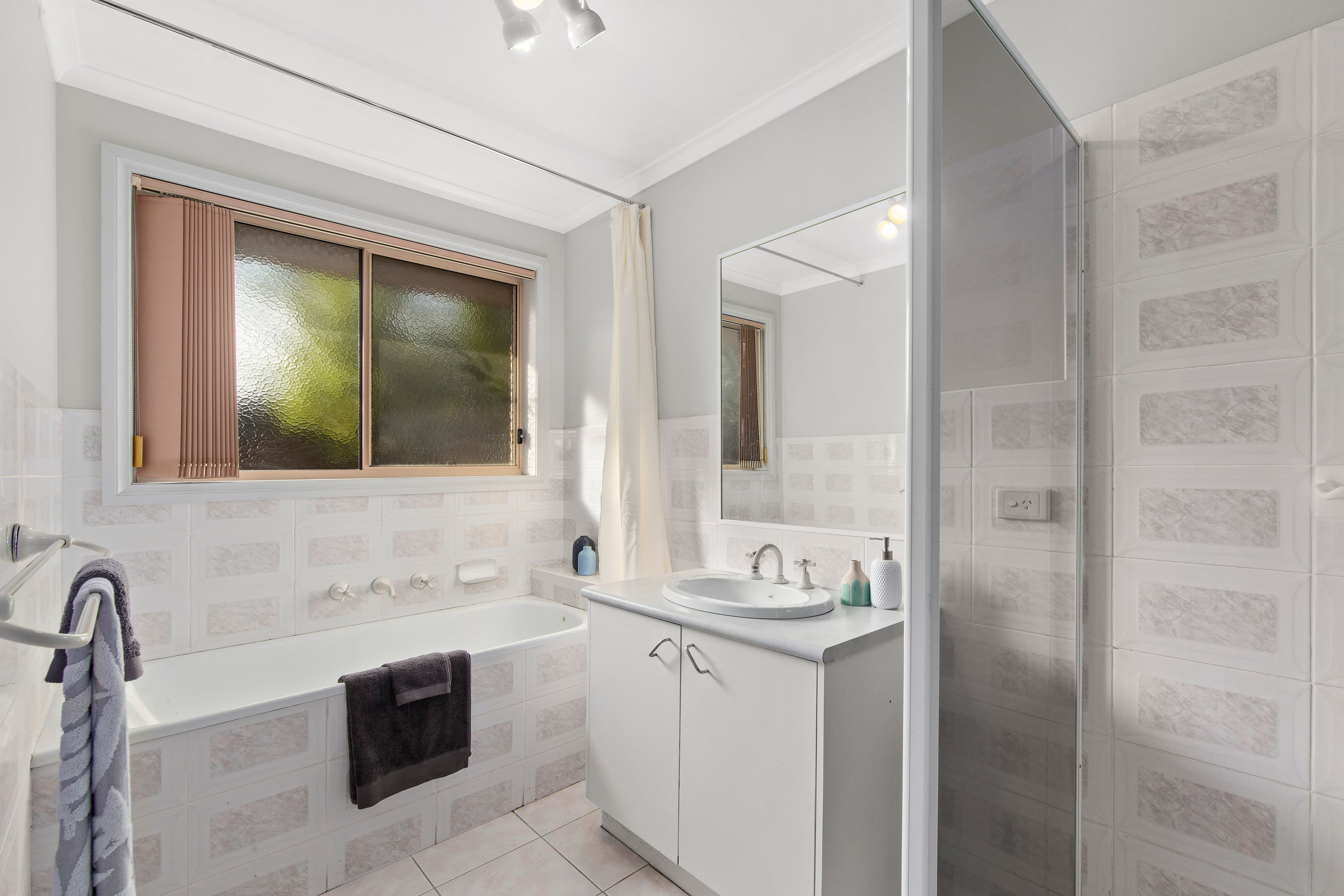 32 Carroll Crescent, Mill Park VIC 3082, Mill Park - Thumbnail 6