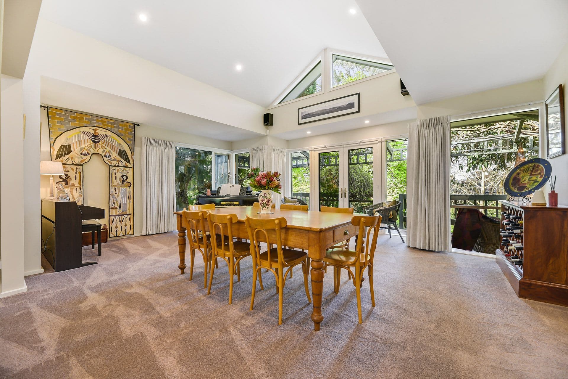 14 Buchanan Road, Berwick VIC 3806, Berwick - Thumbnail 4