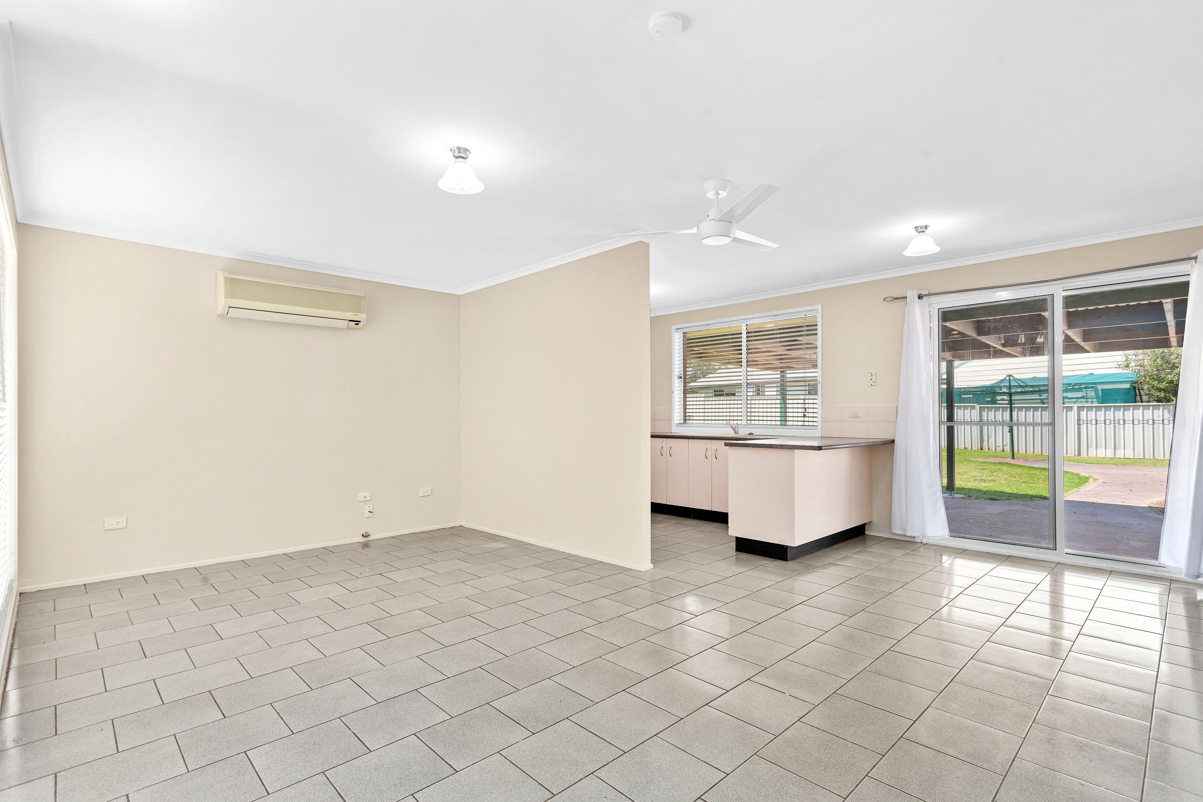 22 Paperbark Street, Albion Park Rail - Thumbnail 2