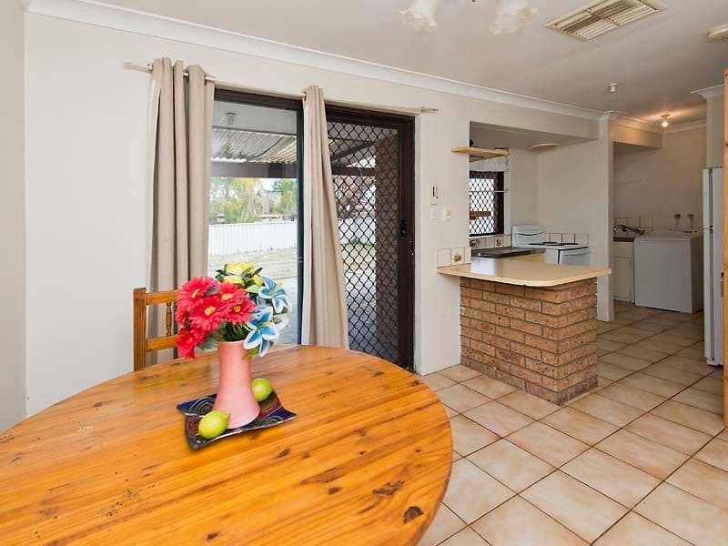 249 Corfield Street, Gosnells WA 6110, Gosnells - Thumbnail 4