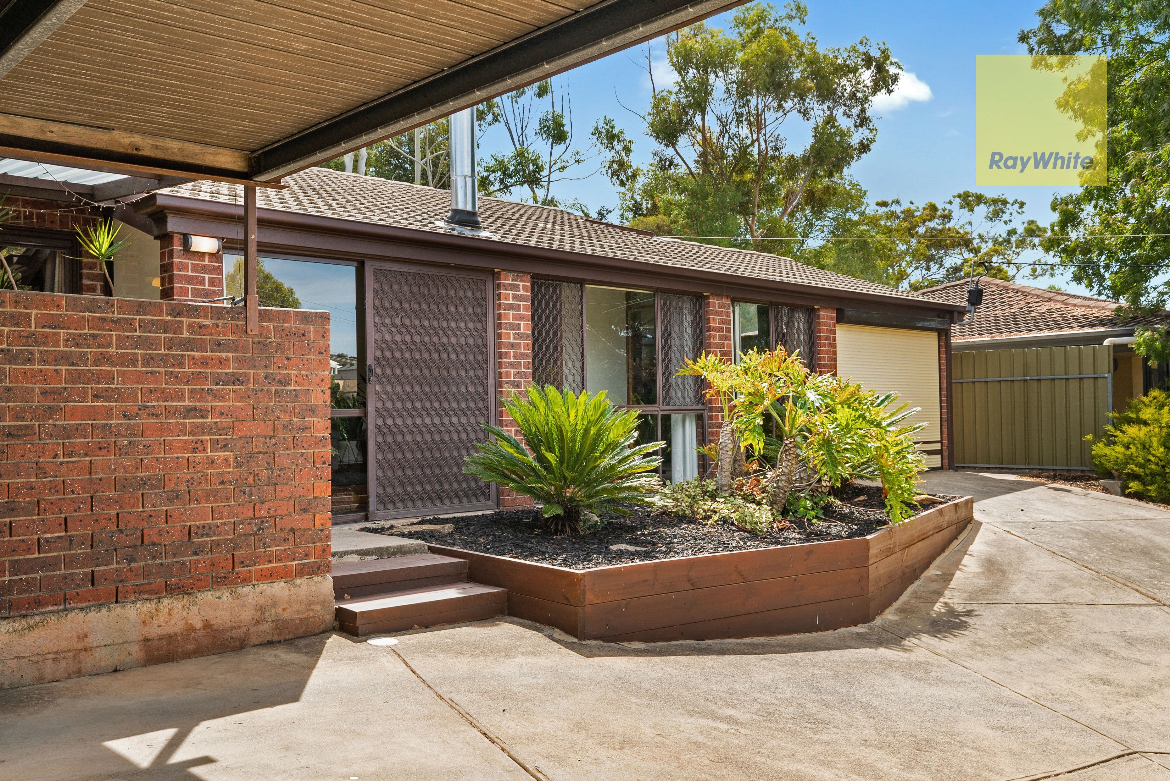 21 Karoona Crescent, Seacombe Heights SA 5047, Seacombe Heights - Thumbnail 2