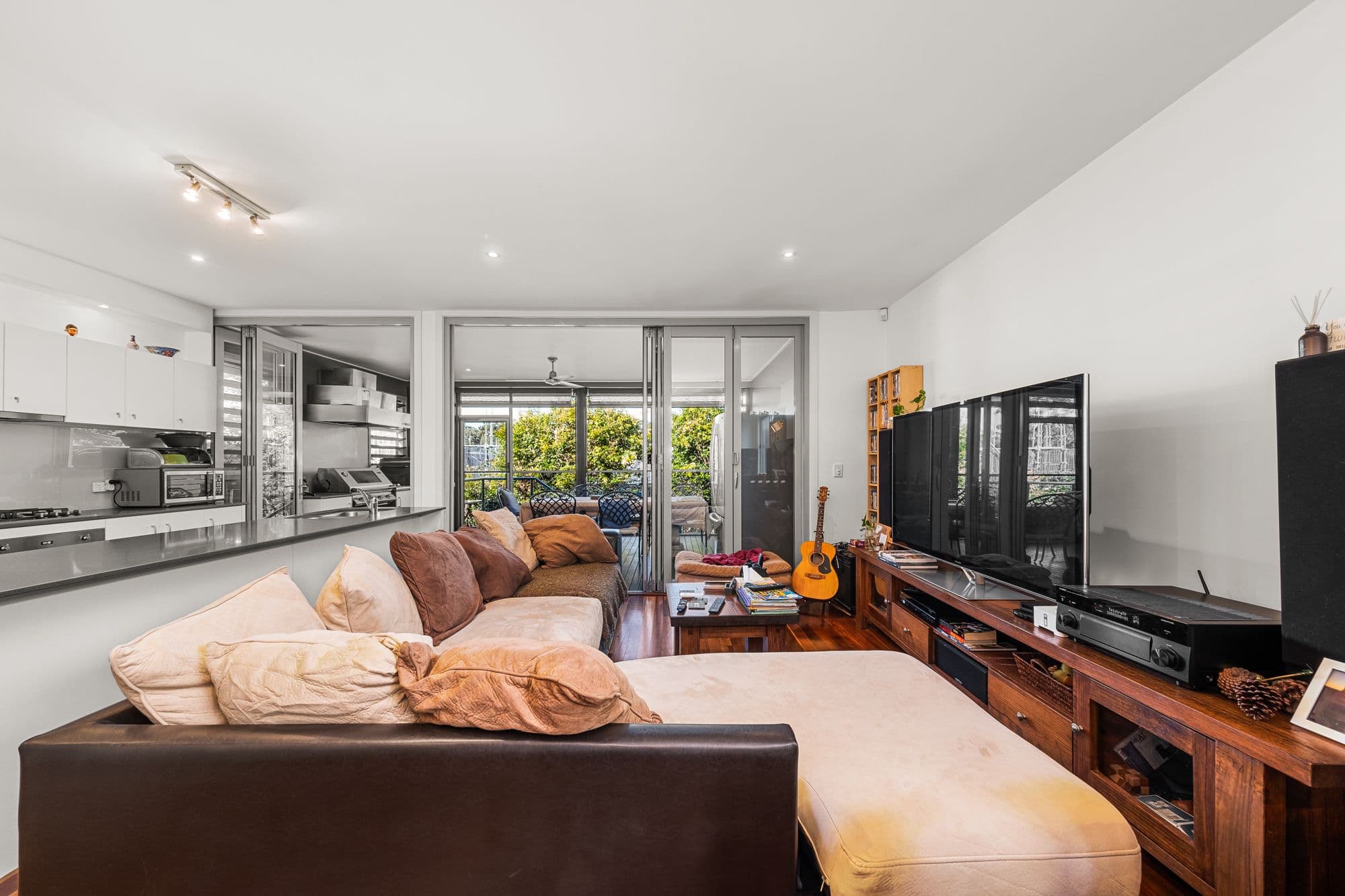 14 Andrew Avenue, Tarragindi QLD 4121, Tarragindi - Thumbnail 4