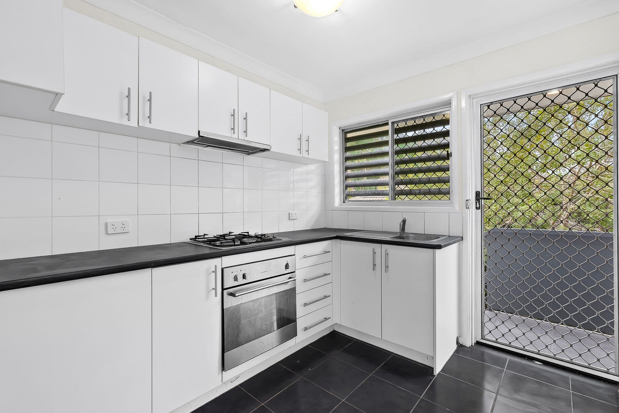 4 Roseglen Street, Greenslopes QLD 4120, Greenslopes - Image 1