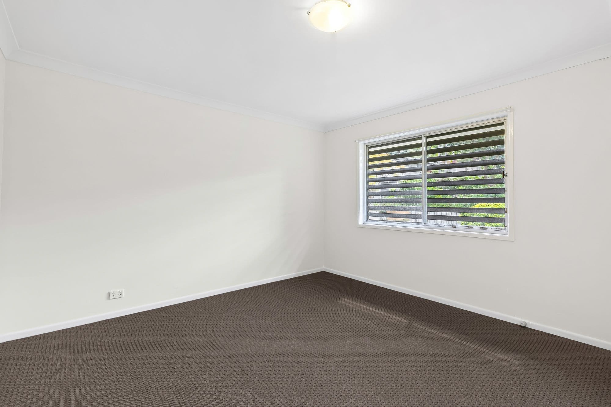 4 Roseglen Street, Greenslopes QLD 4120, Greenslopes - Thumbnail 5