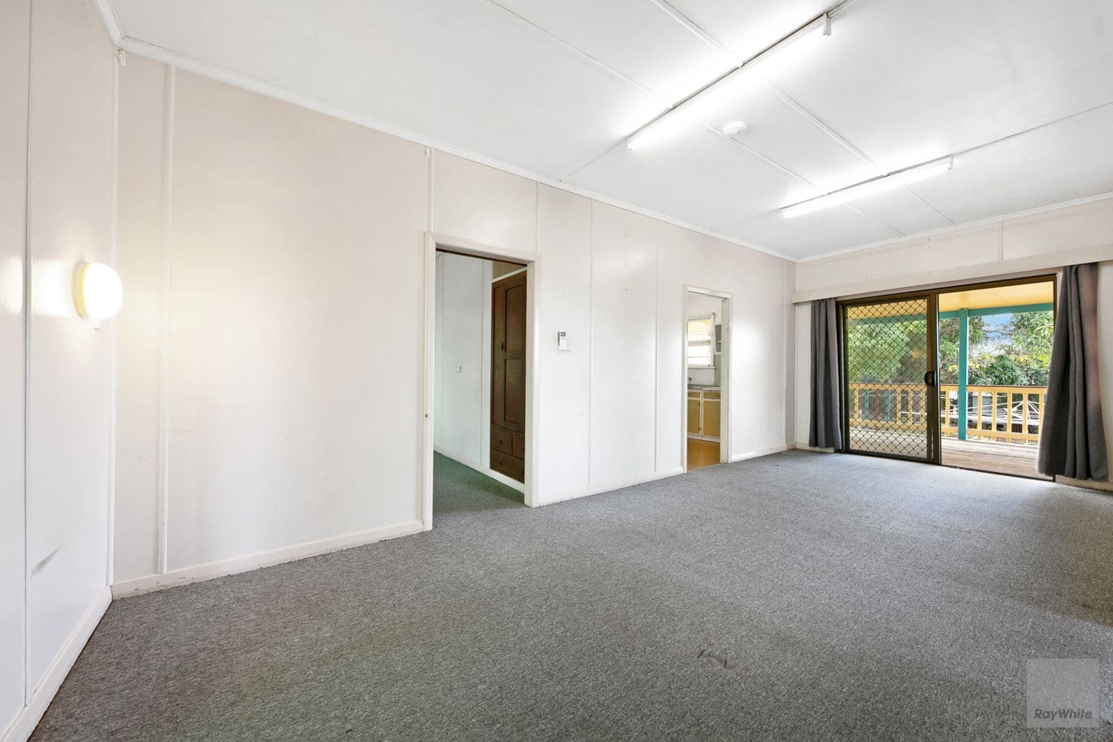 19 Vaughan Street, Yeppoon QLD 4703, Yeppoon - Thumbnail 4