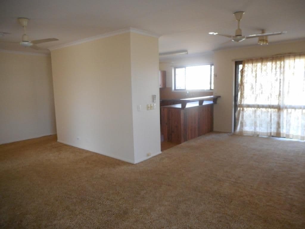 2 Watson Street, Yarraman QLD 4614, Yarraman - Thumbnail 5