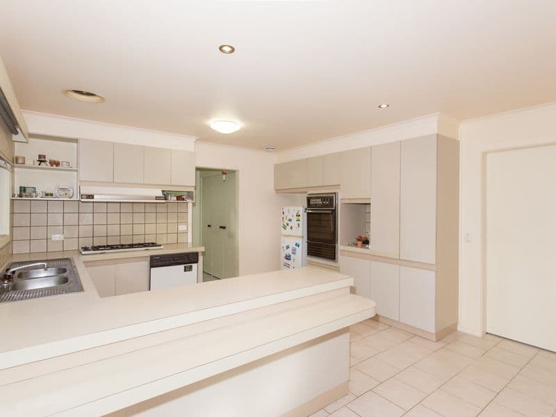 1 Valerie Court, HAMPTON PARK VIC 3976, Hampton Park - Thumbnail 7