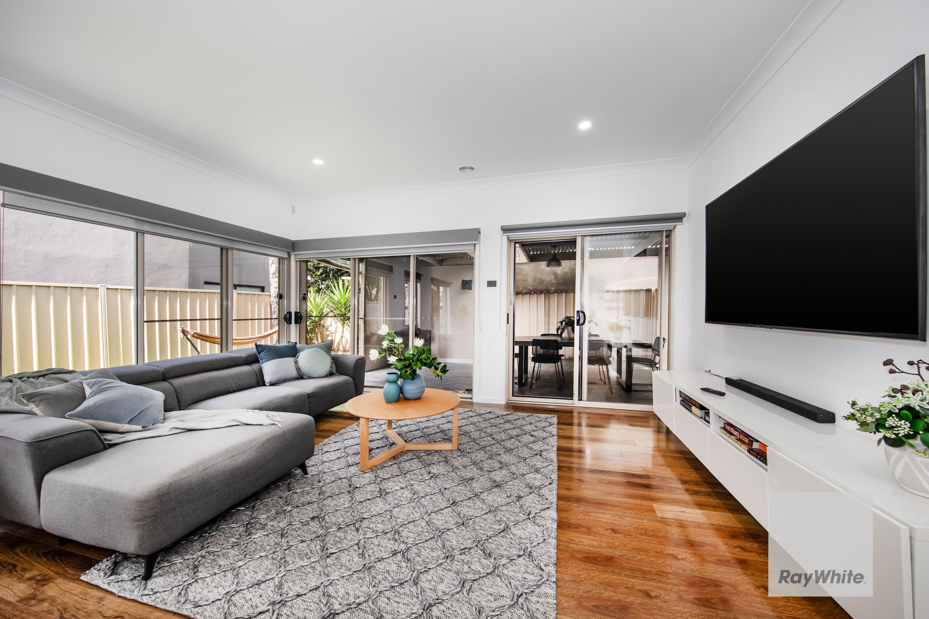 23 Studley Park Way, Caroline Springs VIC 3023, Caroline Springs - Thumbnail 7