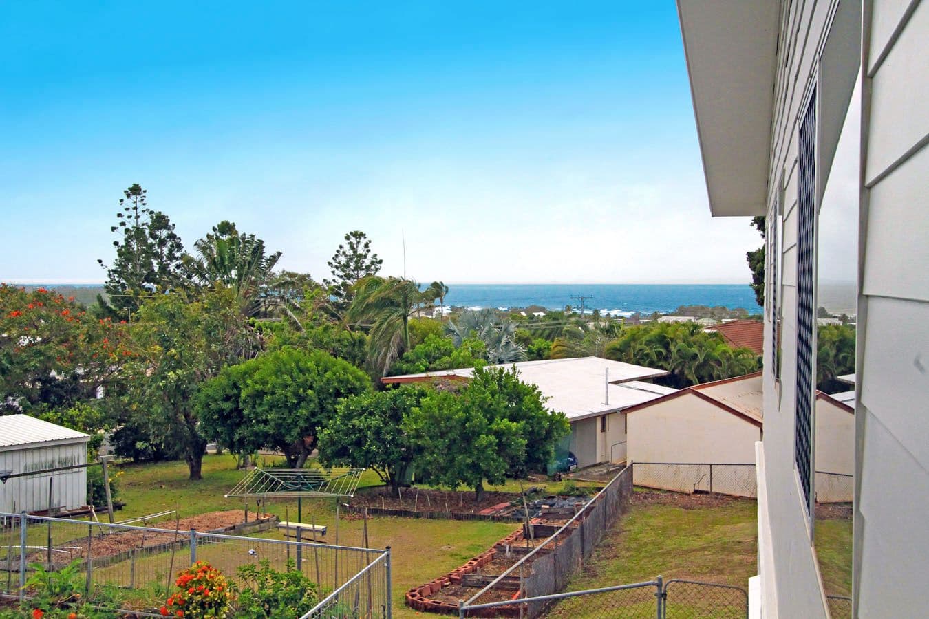 33 MacDonald Street, BARLOWS HILL QLD 4703, Barlows Hill - Thumbnail 2