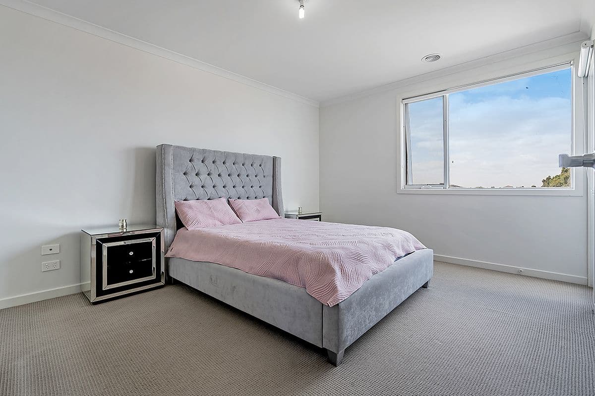 33 Kirkstead Grove, Craigieburn VIC 3064, Craigieburn - Thumbnail 5