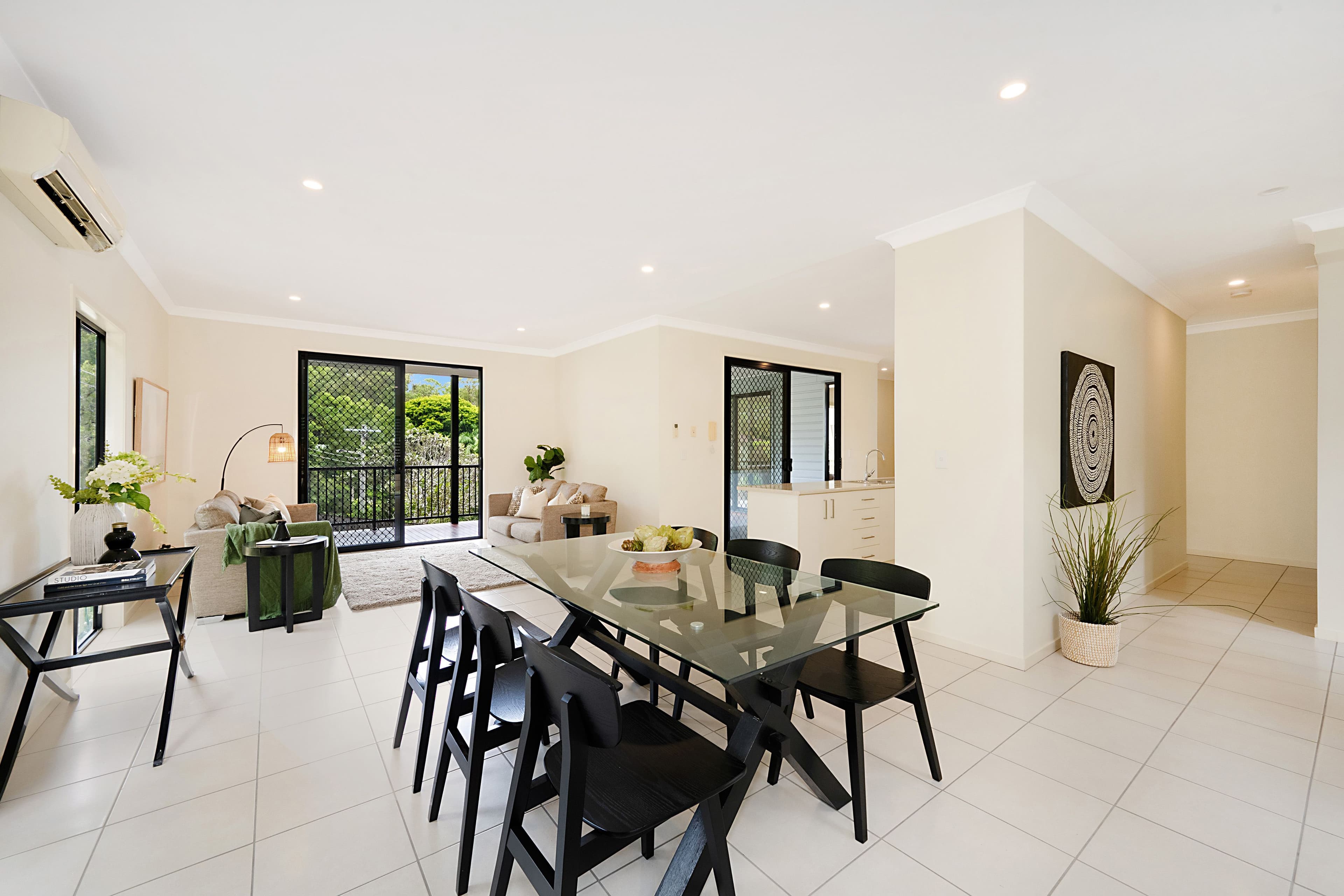 2 Furlong Street, Indooroopilly QLD 4068, Indooroopilly - Thumbnail 3
