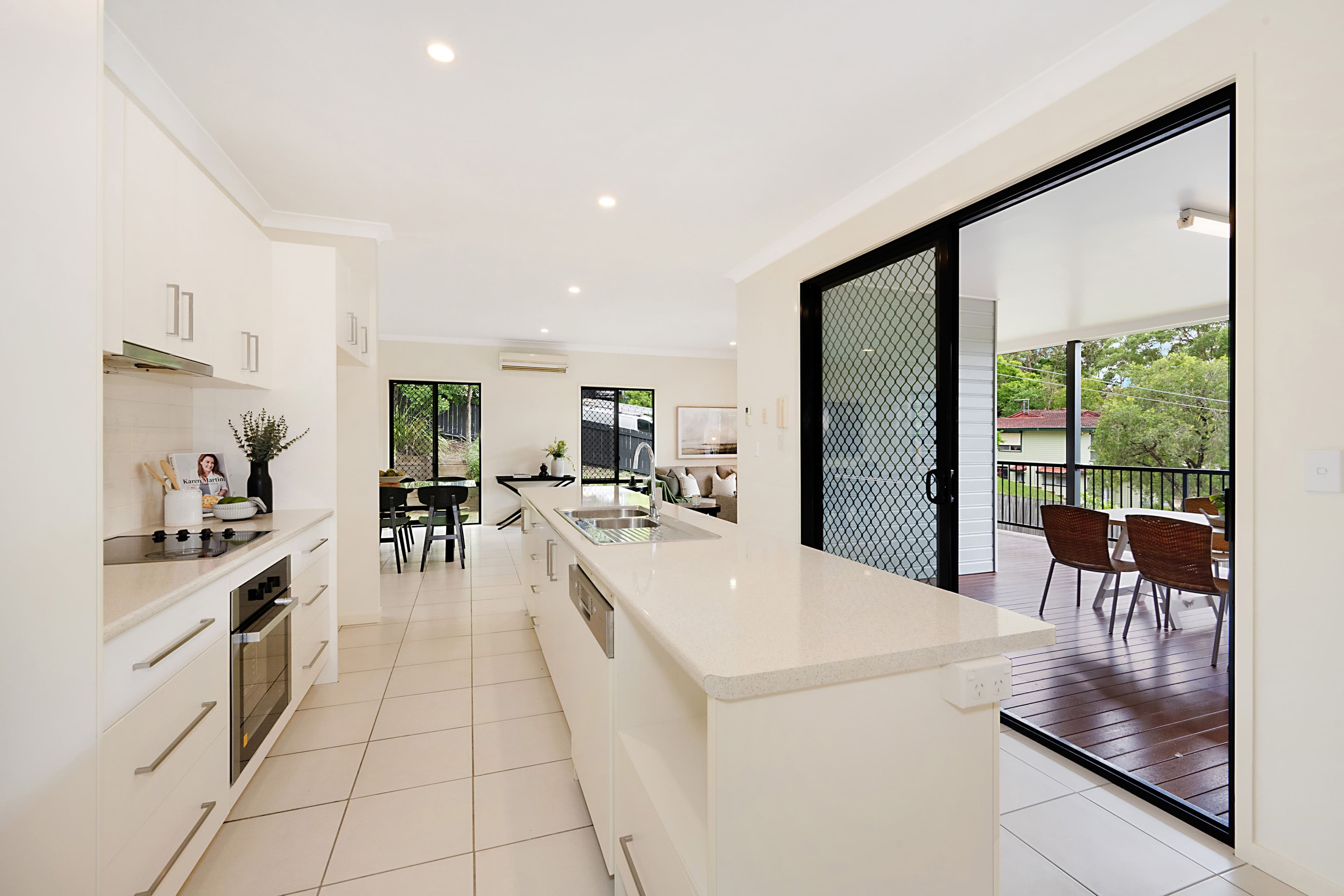 2 Furlong Street, Indooroopilly QLD 4068, Indooroopilly - Thumbnail 6