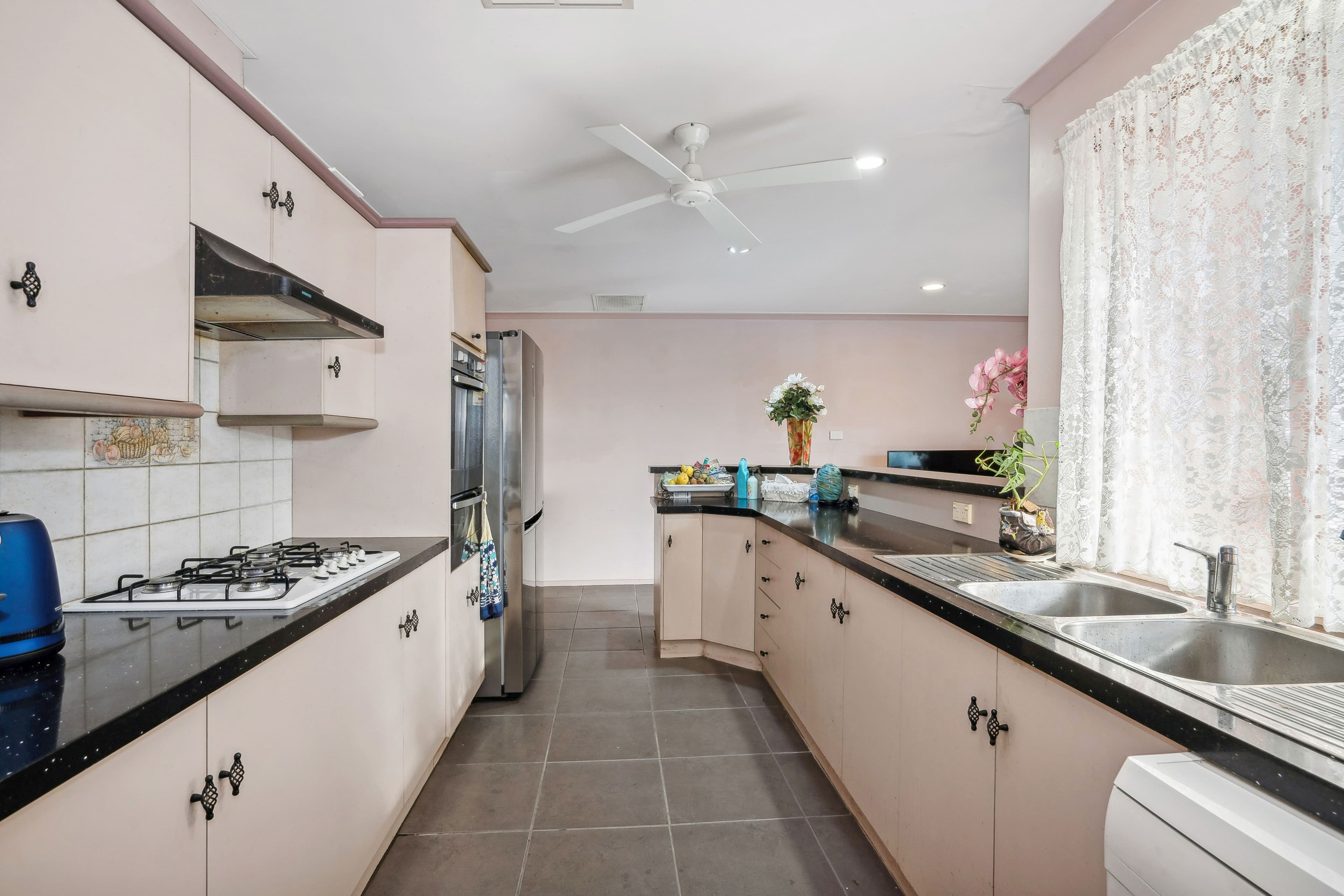 52 Investigator Drive, Woodcroft SA 5162, Woodcroft - Thumbnail 4