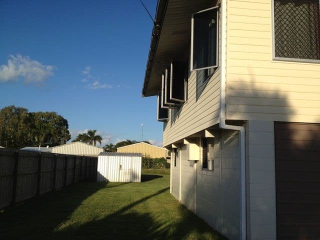 93 SCOTT Street, SOUTH MACKAY QLD 4740, South Mackay - Thumbnail 2