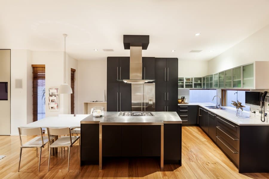 8 Swanwick Street, Henley Beach - Thumbnail 3