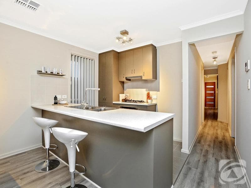 91 Lynton Terrace, Seaford - Thumbnail 3