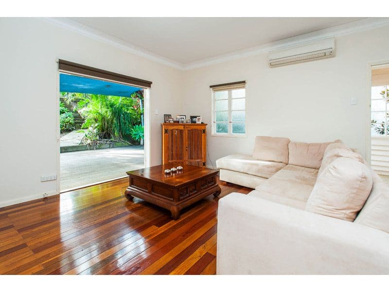 11 Raffles Street, MOUNT GRAVATT EAST QLD 4122, Mount Gravatt East - Thumbnail 5