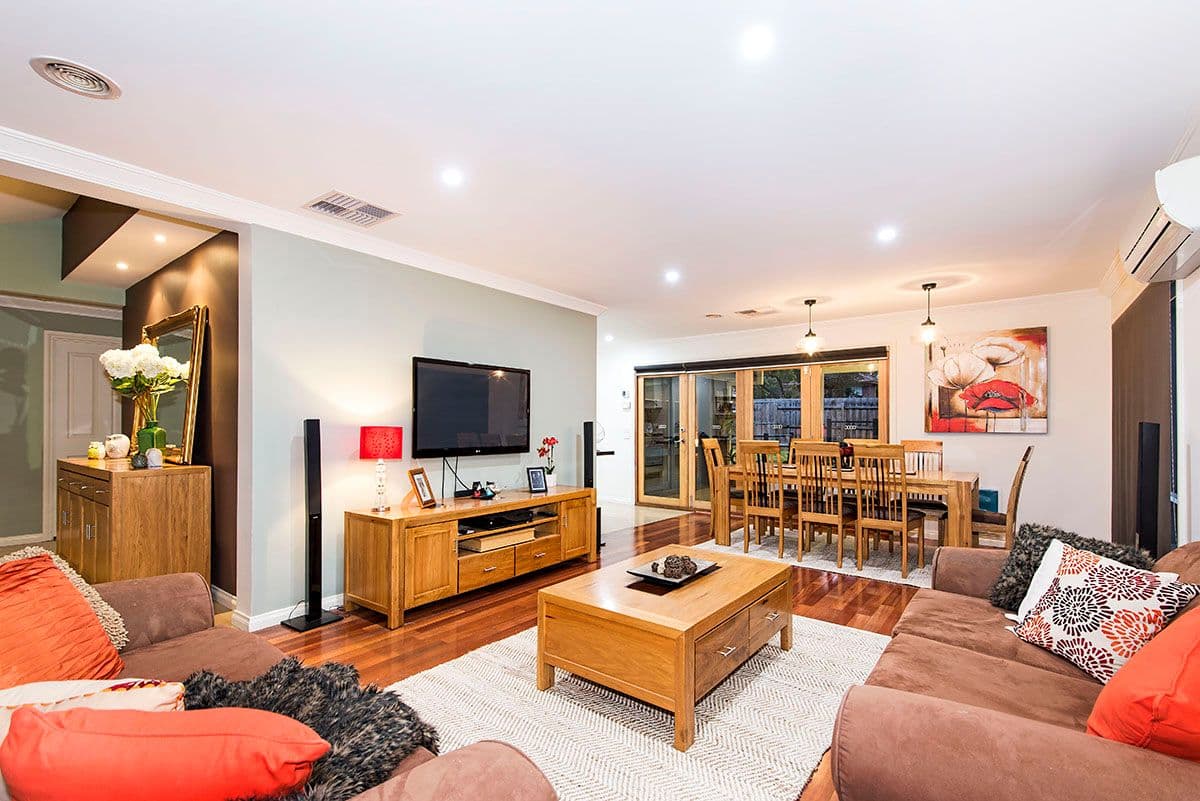 8 Hoddle Court, Mill Park VIC 3082, Mill Park - Thumbnail 4