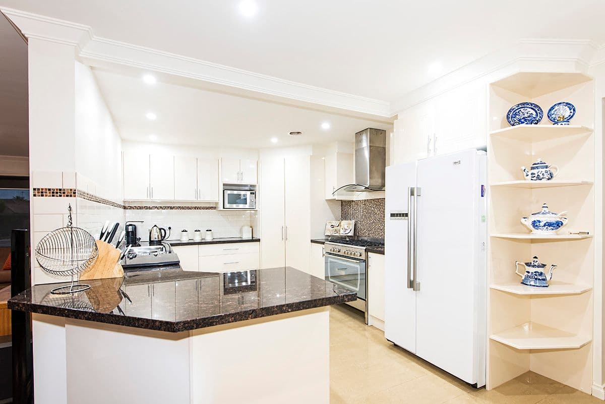 8 Hoddle Court, Mill Park VIC 3082, Mill Park - Thumbnail 6