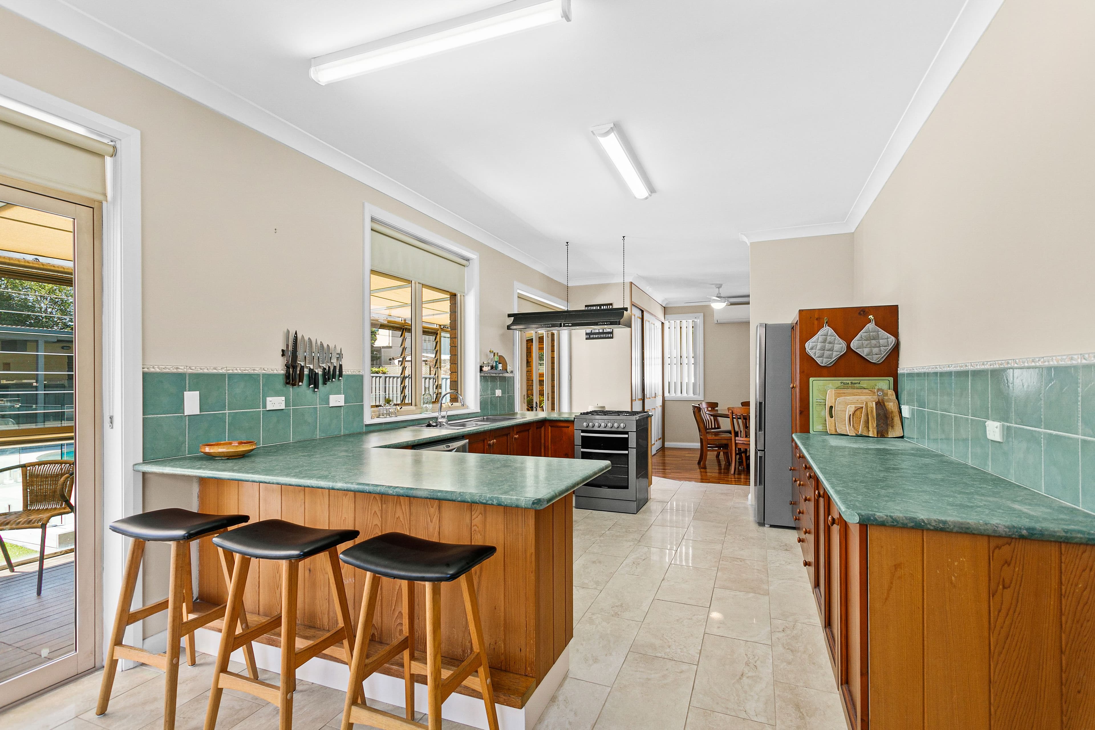 24 Park Street, Peakhurst NSW 2210, Peakhurst - Thumbnail 5