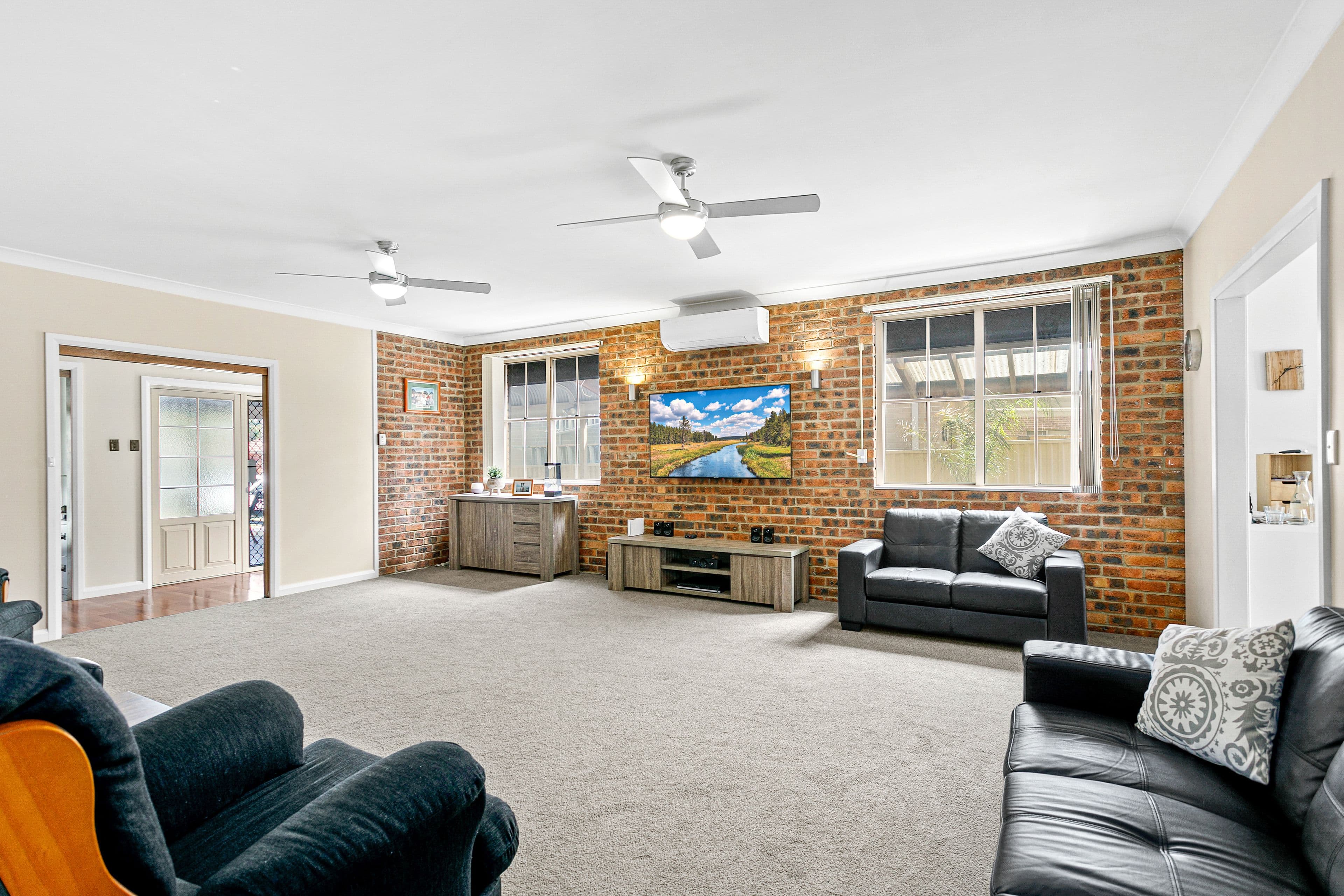 24 Park Street, Peakhurst NSW 2210, Peakhurst - Thumbnail 6