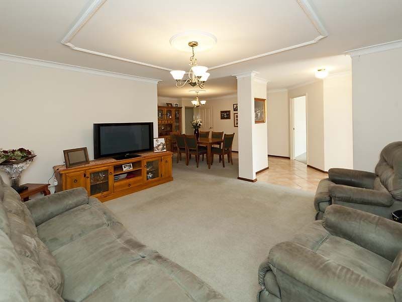 9 Petrea Place, CANNING VALE WA 6155, Canning Vale - Thumbnail 7