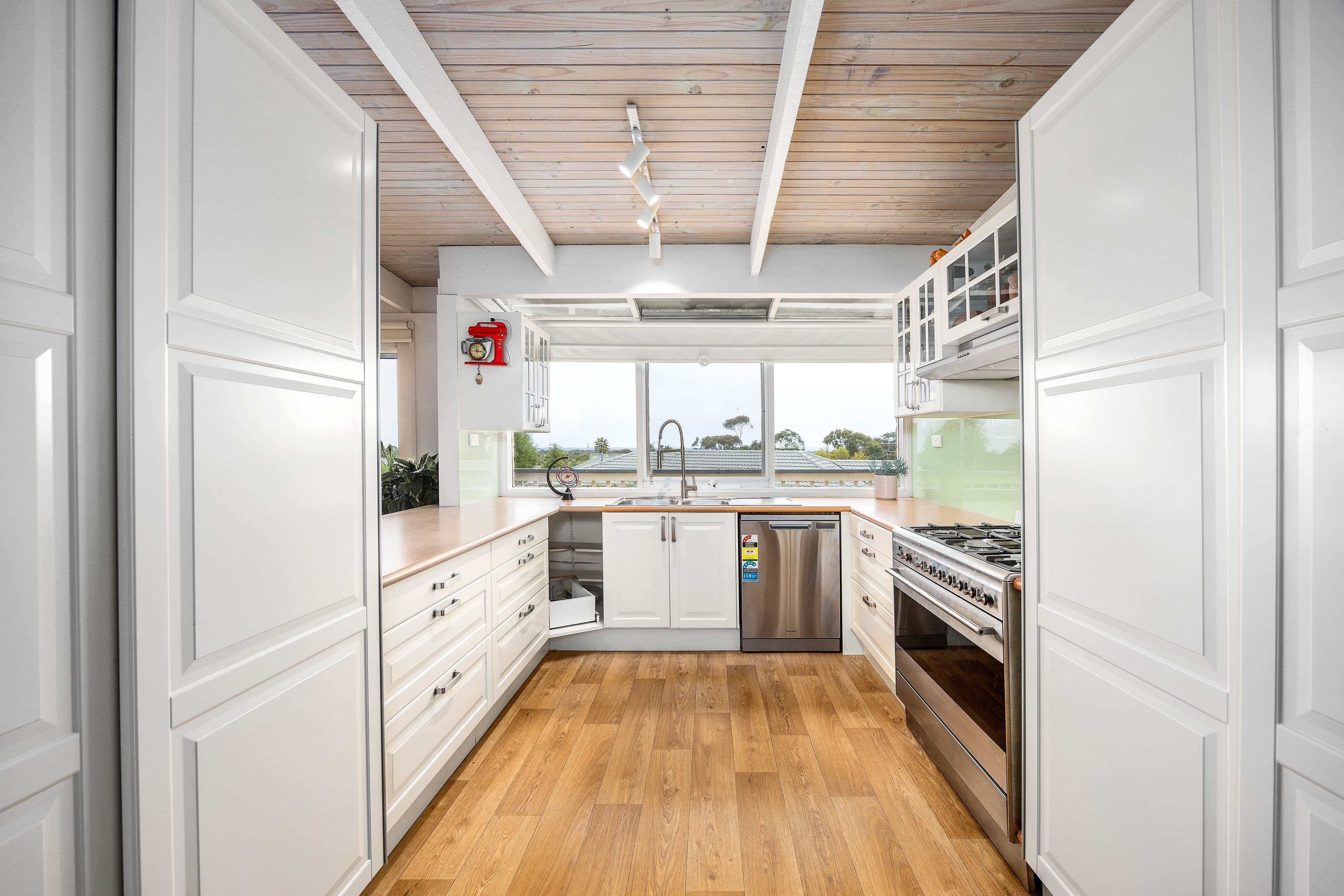 357 Waterfall Gully Road, Rosebud VIC 3939, Rosebud - Thumbnail 2